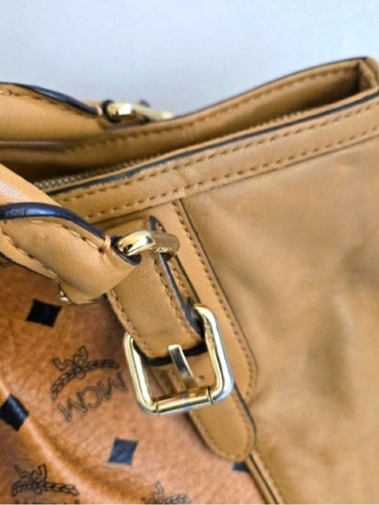 MCM Authentic Women's Tan Leather Handbag
SOLD SOLD - Picture 7 of 16